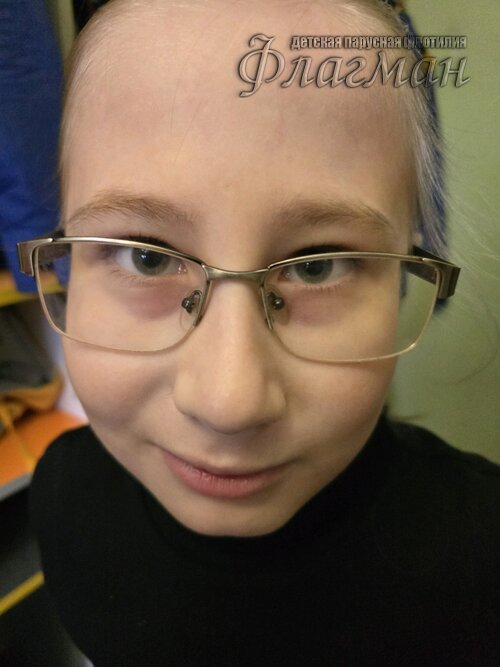 d86310f4.ID Photo.025330
